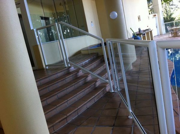 glass-balustrade